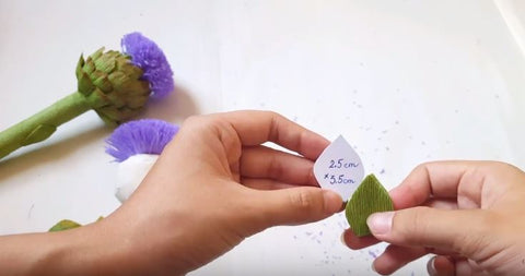 how-to-make-paper-artichoke-flowers-from-crepe-paper-diy-tutorial-4